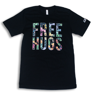 FREE HUGS T-shirt